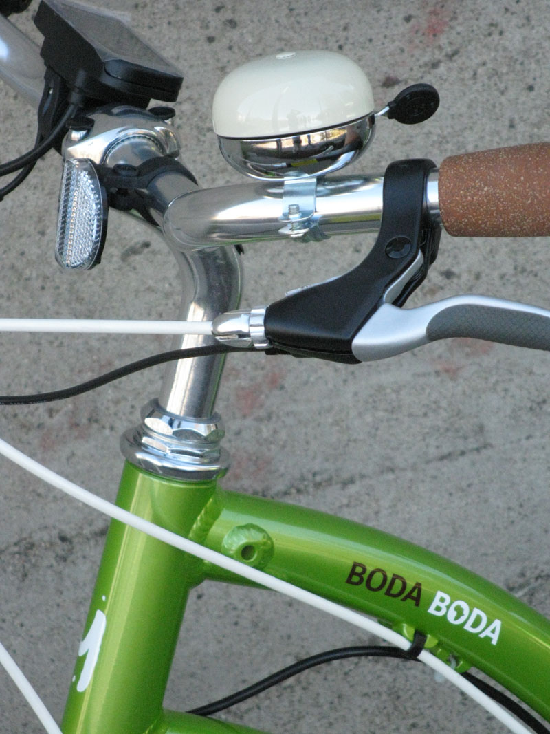 Yuba Boda Boda green step through electric bike 3